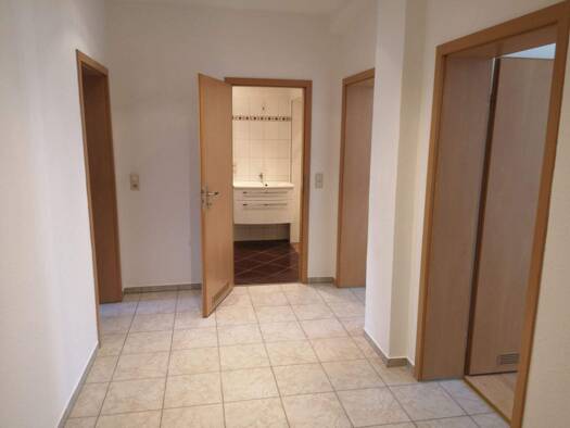 Wohnung zur Miete 540 € 3 Zimmer 74,3 m² 1. Geschoss frei ab sofort Kamenzer Str. 2 Südstadt Görlitz 02826