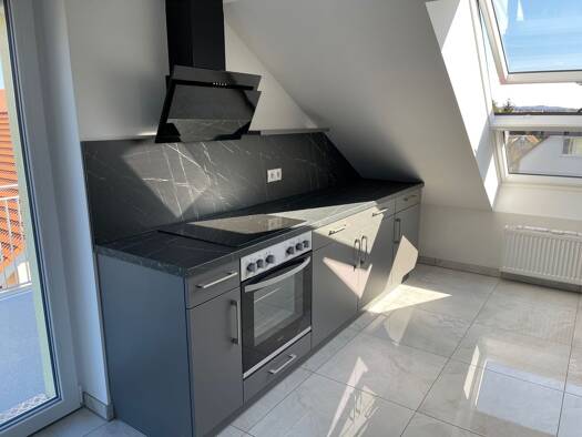 Wohnung zur Miete 670 € 2 Zimmer 46 m² Geschoss 2/3 frei ab 01.02.2026 Schwaig Schwaig bei Nürnberg 90571