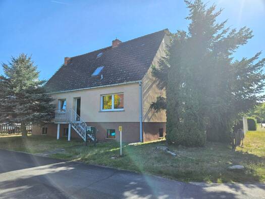 Einfamilienhaus zum Kauf 89.000 € 7 Zimmer 160 m² 526 m² Grundstück frei ab sofort Tangerhütte 39517