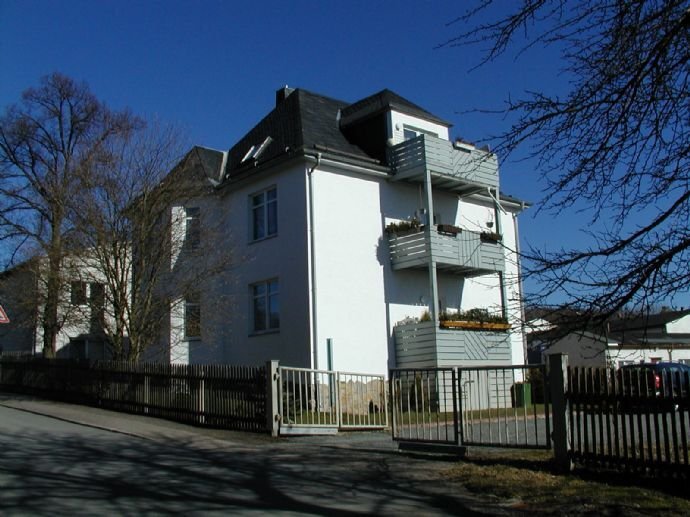 Wohnung zur Miete 370 € 2 Zimmer 61,5 m²<br/>Wohnfläche 2.<br/>Geschoss ab sofort<br/>Verfügbarkeit Grüna 951 Chemnitz 09224