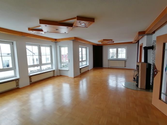 Wohnung zur Miete 1.050 € 3 Zimmer 117 m²<br/>Wohnfläche EG<br/>Geschoss Troschenreuth Pegnitz 91257