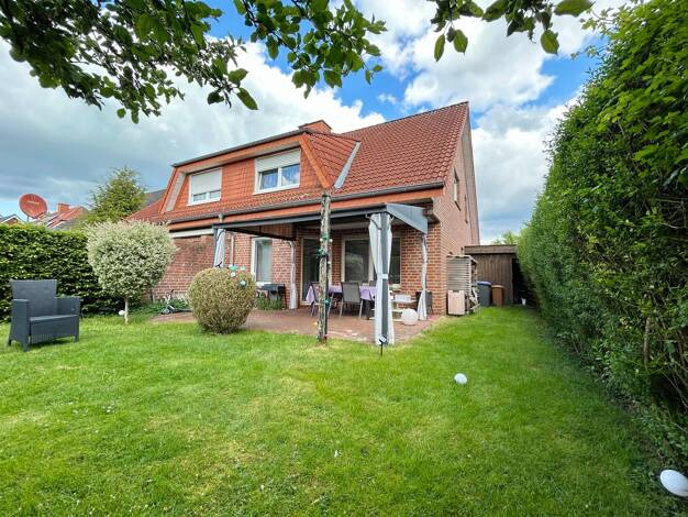 Doppelhaushälfte zum Kauf 299.000 € 4 Zimmer 114 m² 299 m² Grundstück Lienen Lienen 49536