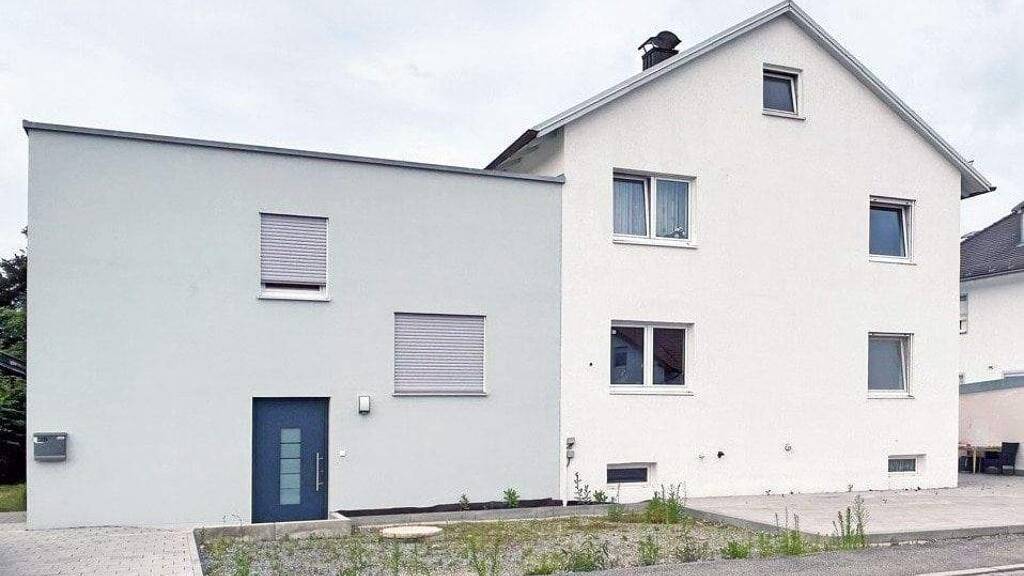 Mehrfamilienhaus zum Kauf 1.300.000 € 13 Zimmer 300 m² 827 m² Grundstück Straubing 94315