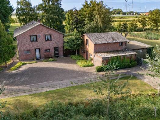 Einfamilienhaus zum Kauf 149.000 € 7 Zimmer 160 m² 2.609 m² Grundstück Strübbel 25792