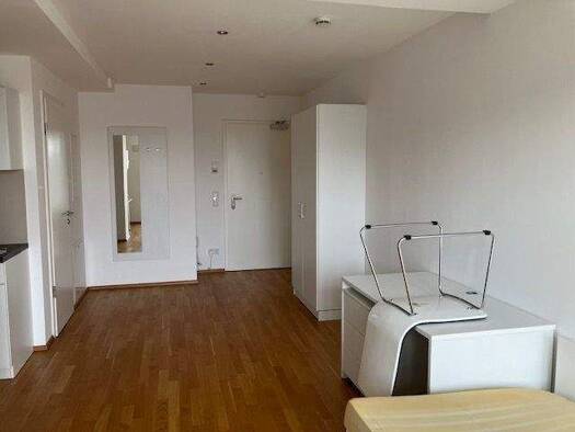 Wohnung zur Miete 535 € 1 Zimmer 37,2 m² frei ab 01.12.2026 Glockenhof Nürnberg 90478