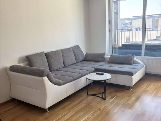 Wohnung zur Miete 1.600 € 2 Zimmer 70 m² Geschoss 6/50 Gallus Frankfurt am Main 60486