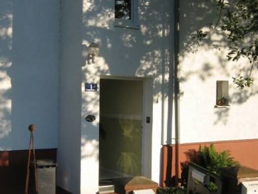 Wohnung zur Miete 600 € 3 Zimmer 95 m² frei ab 01.01.2027 Ernst-Starke-Straße 1 Reher Aerzen 31855