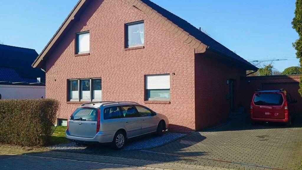 Einfamilienhaus zum Kauf 499.000 € 7 Zimmer 130 m² 869 m² Grundstück Salzkotten 33154