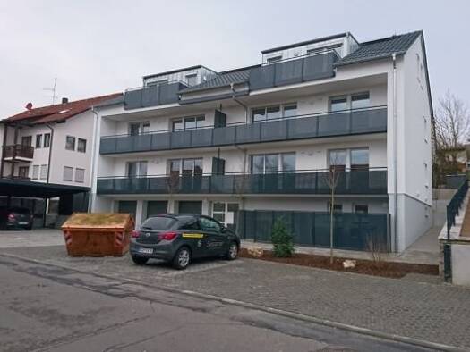 Wohnung zur Miete 830 € 3 Zimmer 81 m² EG frei ab 01.04.2026 Konradinstraße 13 Ochsenfurt 97199
