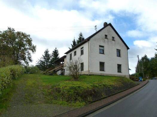 Mehrfamilienhaus zum Kauf 188.000 € 9 Zimmer 210 m² 2.075 m² Grundstück Weinsfeld Prüm-Weinsfeld 54595