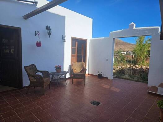 Chalet zum Kauf 617.000 € 7 Zimmer 267 m² Puerto del Rosario 35613