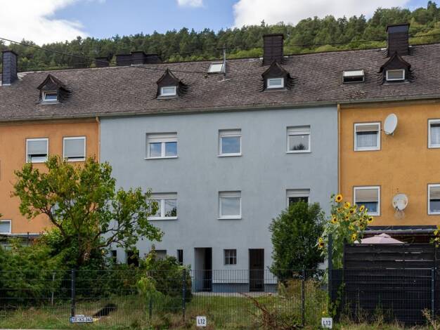 Mehrfamilienhaus zum Kauf provisionsfrei 335.000 € 8 Zimmer 169,8 m² 243 m² Grundstück frei ab sofort Ehrang Trier 54293
