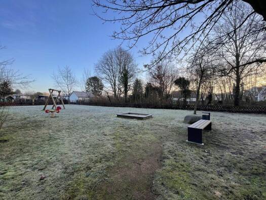 Wohnung zum Kauf 290.000 € 2 Zimmer 70 m² EG Altglienicke Berlin 12524