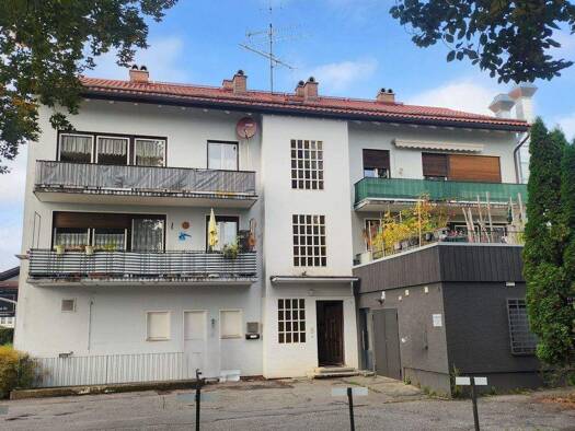 Mehrfamilienhaus zum Kauf als Kapitalanlage geeignet 1.590.000 € 20 Zimmer 685,6 m² 1.246 m² Grundstück Salzburger Straße 36 Schloßberg Stephanskirchen 83071