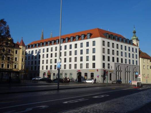 Wohnung zur Miete 900 € 2 Zimmer frei ab sofort Innenstadt Regensburg 93047