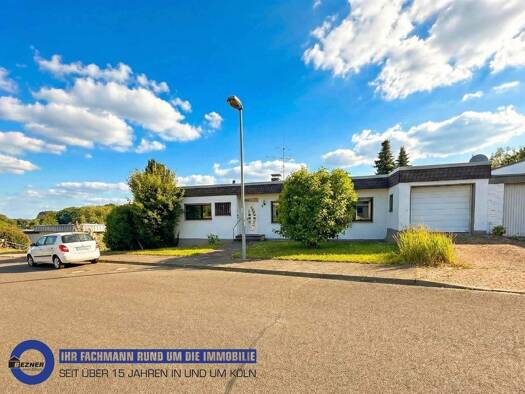 Bungalow zum Kauf 609.500 € 9 Zimmer 216 m² 672 m² Grundstück frei ab sofort Lützenkirchen Leverkusen 51381