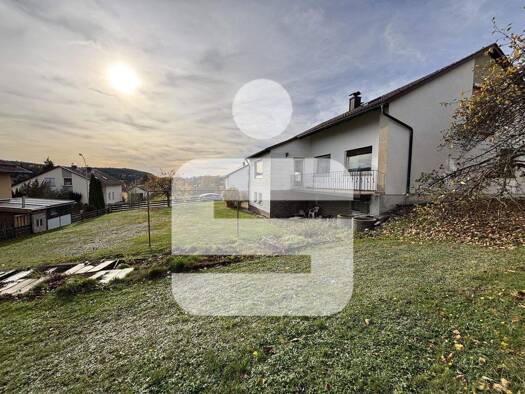 Einfamilienhaus zum Kauf 197.000 € 7 Zimmer 190 m² 1.046 m² Grundstück Oberviechtach 92526