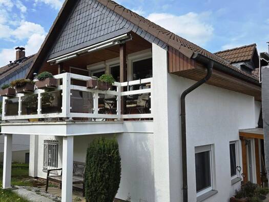 Einfamilienhaus zum Kauf 199.000 € 8 Zimmer 220 m² 970 m² Grundstück frei ab sofort Vorbergstraße 15 Alt Wallmoden Langelsheim 38729