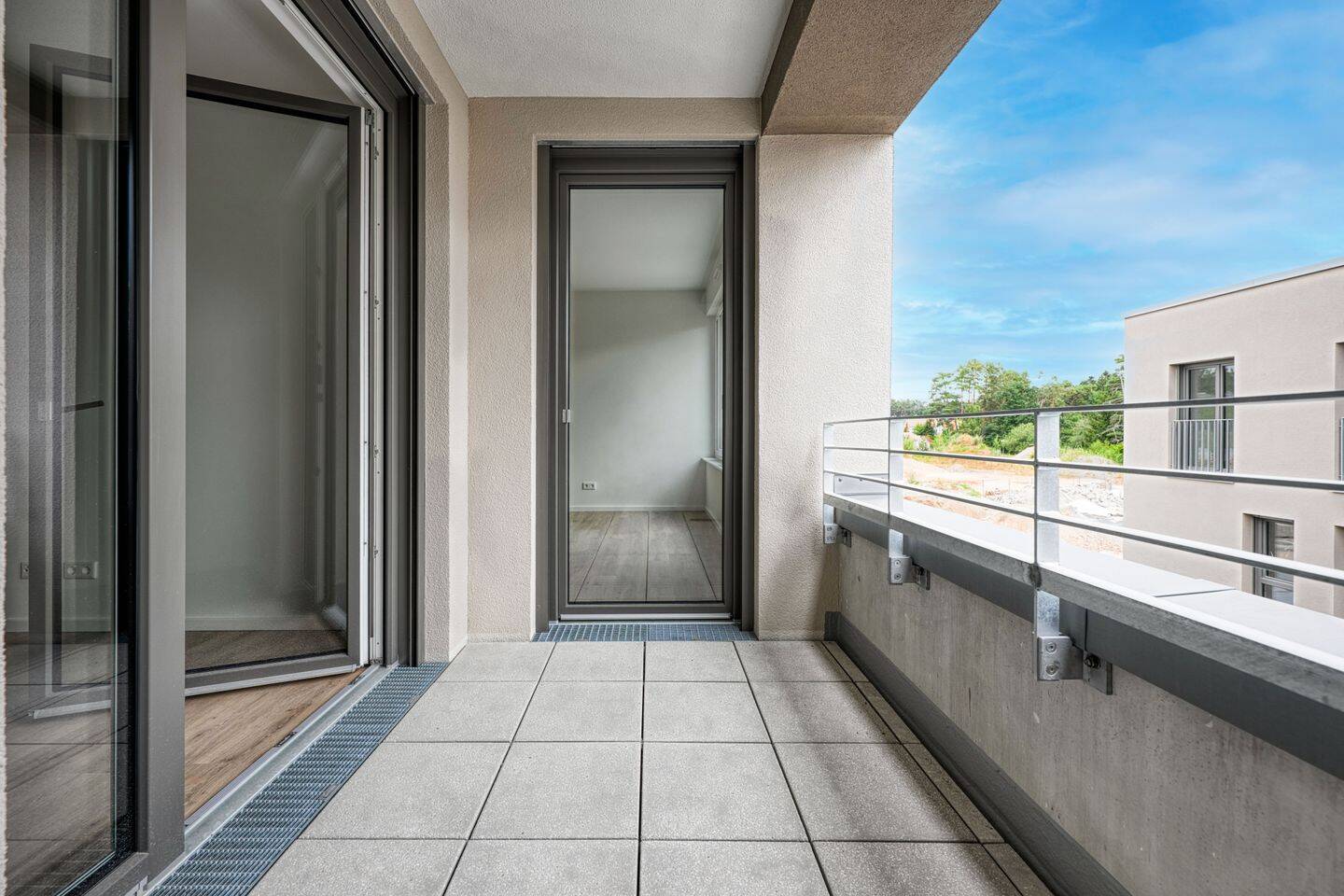 Property thumbnail 7