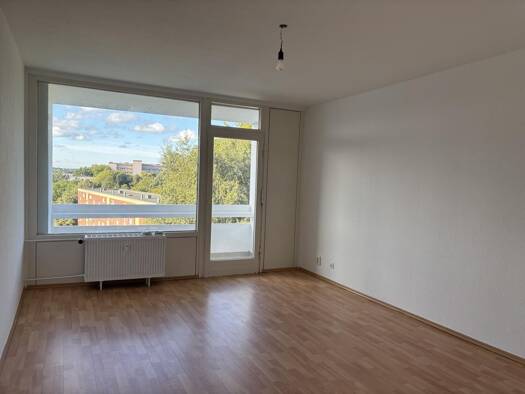 Wohnung zur Miete 615 € 2,5 Zimmer 73 m² 6. Geschoss Randersstraße 4 Mettenhof Kiel 24109