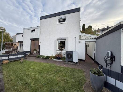 Reihenendhaus zum Kauf 255.000 € 4 Zimmer 110 m² 270 m² Grundstück Wellerode Söhrewald 34320