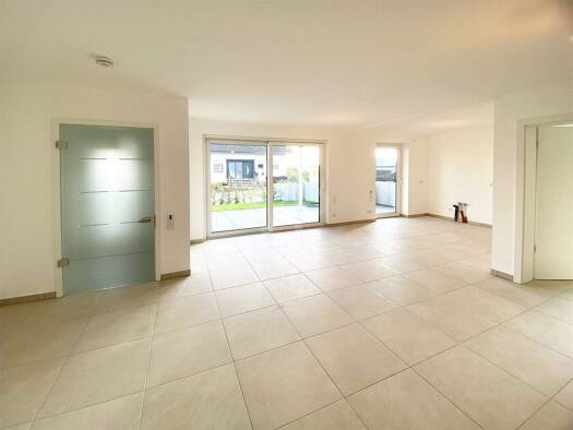 Wohnung zum Kauf provisionsfrei 370.000 € 3 Zimmer 97,4 m² EG Heskem Ebsdorfergrund / Heskem 35085