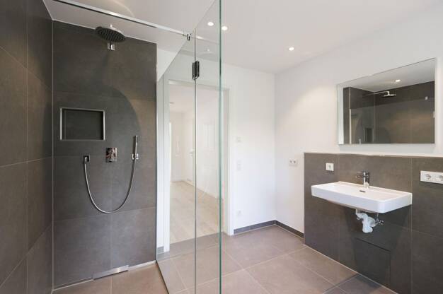 Wohnung zur Miete 2.900 € 4 Zimmer 125 m² 1. Geschoss frei ab 01.08.2025 Freyunger Straße 5 Südgiesing München 81549