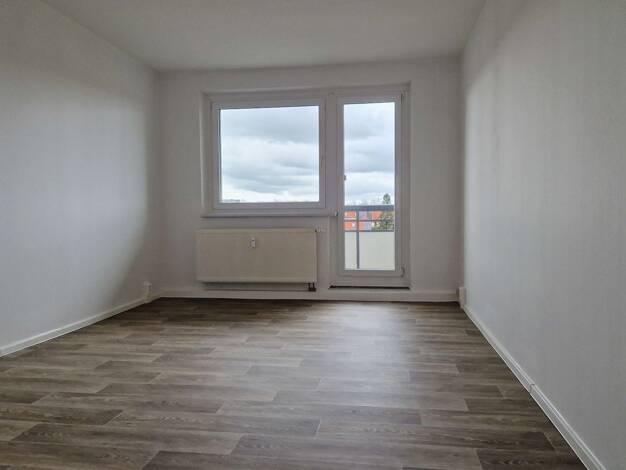 Wohnung zur Miete 377 € 3 Zimmer 60,7 m² EG frei ab 01.07.2025 Straße der Befreiung 9 Südstadt Halle (Saale) 06128