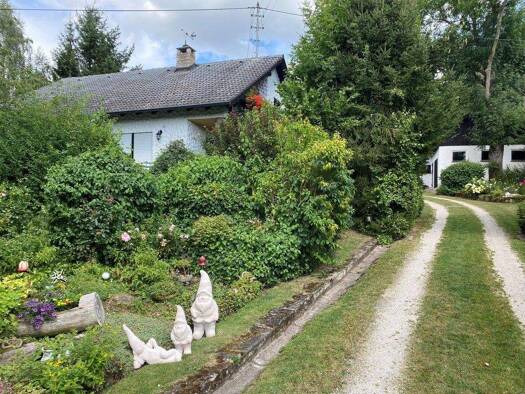 Einfamilienhaus zum Kauf 530.000 € 8 Zimmer 200 m² 40.000 m² Grundstück Eichschlag Emtmannsberg 95517