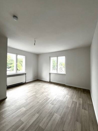 Wohnung zur Miete 590 € 1 Zimmer 29,7 m² 1. Geschoss frei ab 01.07.2025 Zehlendorfer Damm 121 Kleinmachnow 14532