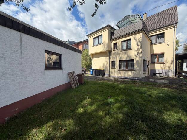 Gewerbeobjekt zum Kauf als Kapitalanlage geeignet 194.500 € 9 Zimmer 238 m² 478 m² Grundstück Flammersfeld 57632