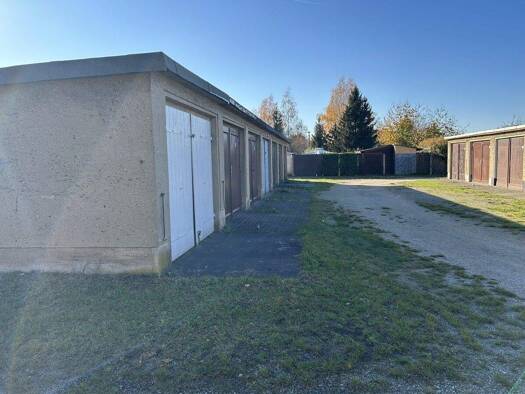Garage zur Miete 49 € Frauenhorststraße Elsterwerda Elsterwerda 04910