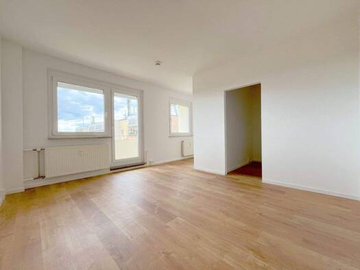 Wohnung zur Miete 230 € 1 Zimmer 38 m² Geschoss 10/10 frei ab sofort Moseler Straße 8 Pölbitz Zwickau 08058
