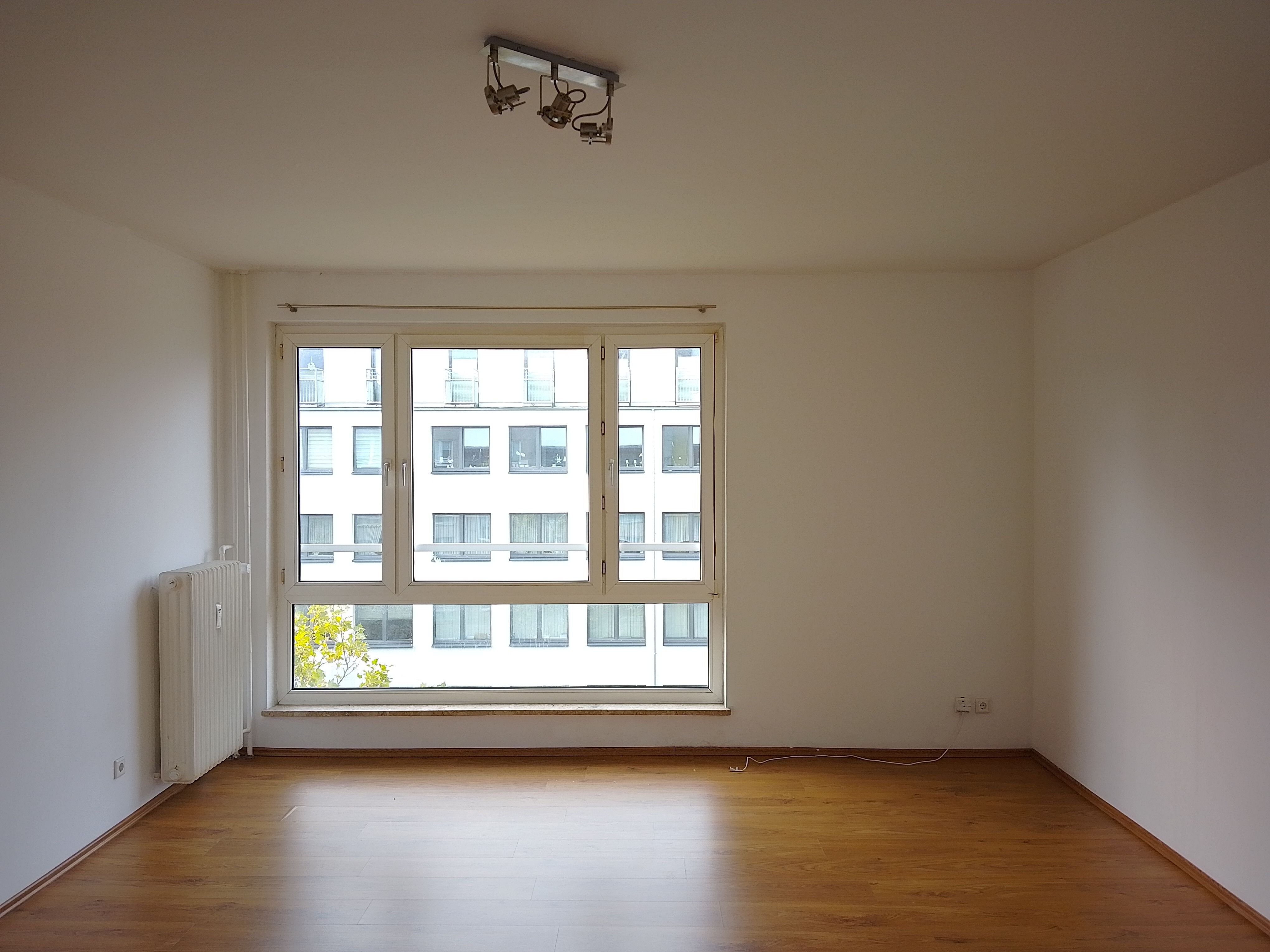 Wohnung zur Miete 485 € 2 Zimmer 69 m²<br/>Wohnfläche 4.<br/>Geschoss ab sofort<br/>Verfügbarkeit Kirchenstraße 5 Mitte - Süd Bremerhaven 27568