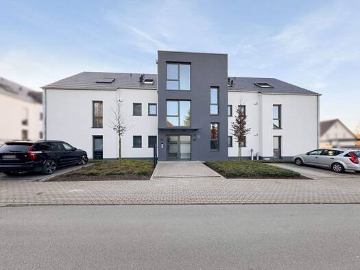 Wohnung zum Kauf - Erstbezug provisionsfrei 354.900 € 3 Zimmer 92,1 m² 1. Geschoss frei ab 01.07.2026 Spenge 32139