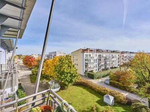 Wohnung zum Kauf 549.000 € 3 Zimmer 70 m² 3. Geschoss frei ab 15.08.2026 Trudering-Riem München 81827