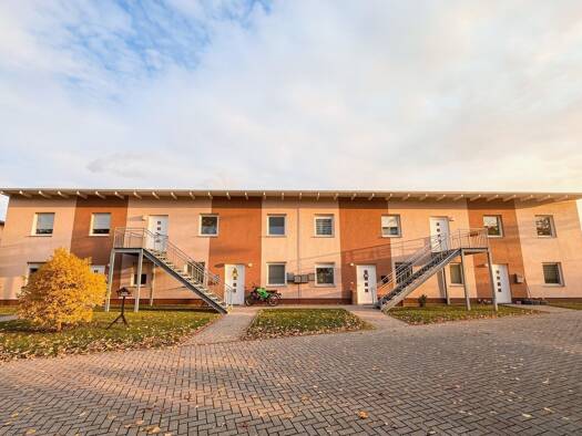 Mehrfamilienhaus zum Kauf 2.430.000 € 55 Zimmer 950 m² 2.488 m² Grundstück Warmsdorfer Straße 5 A Haldensleben Haldensleben 39340
