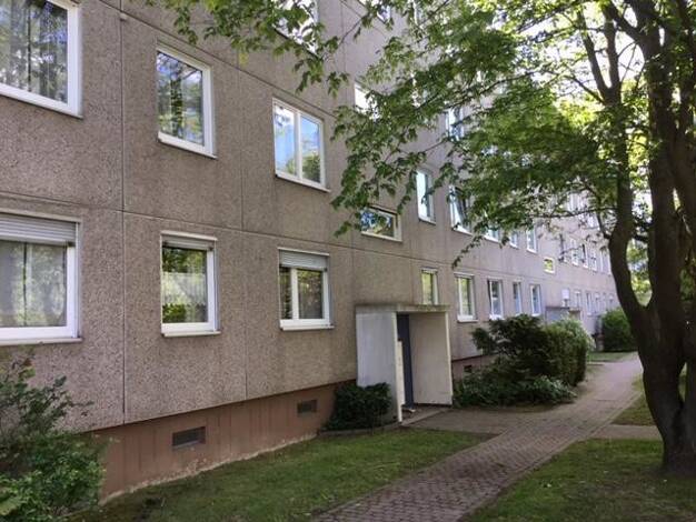 Wohnung zur Miete 704 € 3 Zimmer 77,3 m² 1. Geschoss frei ab 16.10.2026 Liegnitzer Straße 16 Waldau Kassel 34123