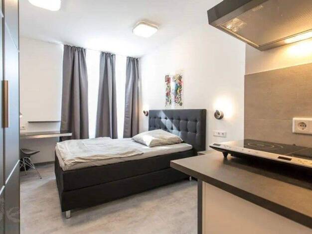 Studio zur Miete Wohnen auf Zeit 700 € 1 Zimmer 18 m² frei ab sofort Taunusstraße HH 2.OG re Bahnhofsviertel Frankfurt am Main 60329
