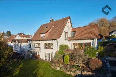 Einfamilienhaus zum Kauf provisionsfrei 499.500 € 9 Zimmer 237,2 m² 1.070 m² Grundstück Attendorn Attendorn 57439