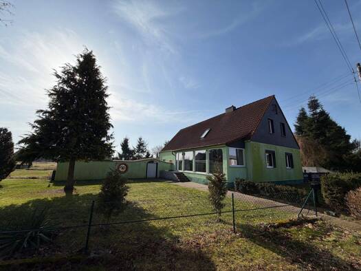 Einfamilienhaus zum Kauf 185.000 € 5 Zimmer 166 m² 3.270 m² Grundstück Lindenstraße 15 Göbel Möckern 39279