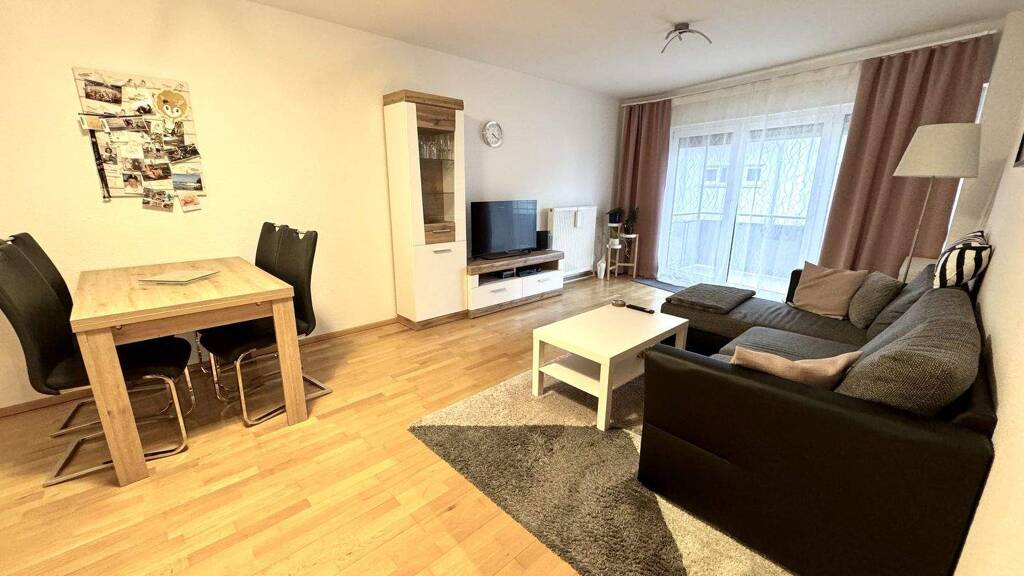 Wohnung zur Miete 750 € 2 Zimmer 66,5 m² 1. Geschoss frei ab 01.04.2026 Innenstadt Kaiserslautern 67663