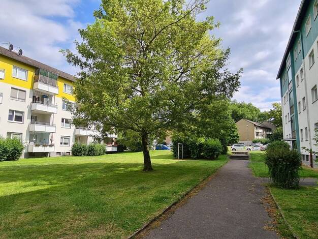 Wohnung zur Miete 670 € 3,5 Zimmer 65,6 m² 2. Geschoss frei ab 01.10.2026 Asthöwerstr. 4 Holsterhausen Essen 45147