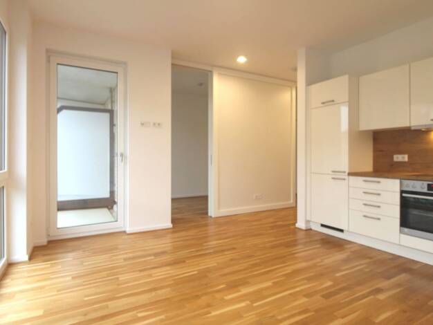 Wohnung zur Miete 669 € 2 Zimmer 40,3 m² 4. Geschoss frei ab 01.10.2026 Hamburger Straße Eutritzsch Nord 04129