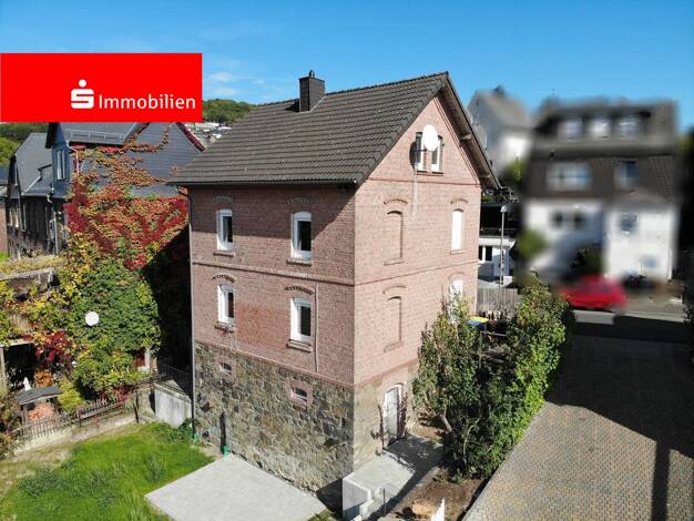 Einfamilienhaus zum Kauf 395.000 € 5 Zimmer 140 m² 319 m² Grundstück Sinn Sinn 35764