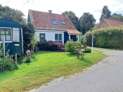 Immobilie zum Kauf 179.000 € 3,5 Zimmer 90 m² 1.062 m² Grundstück Krummendeich 21732