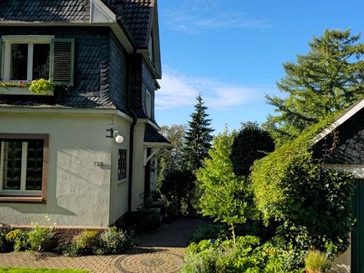 Doppelhaushälfte zum Kauf 535.000 € 7 Zimmer 162 m² 1.598 m² Grundstück frei ab sofort Barmen Wuppertal 42285