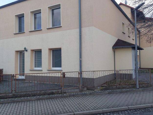 Wohnung zur Miete 595 € 3,5 Zimmer 109 m² 1. Geschoss Gröditz 01609