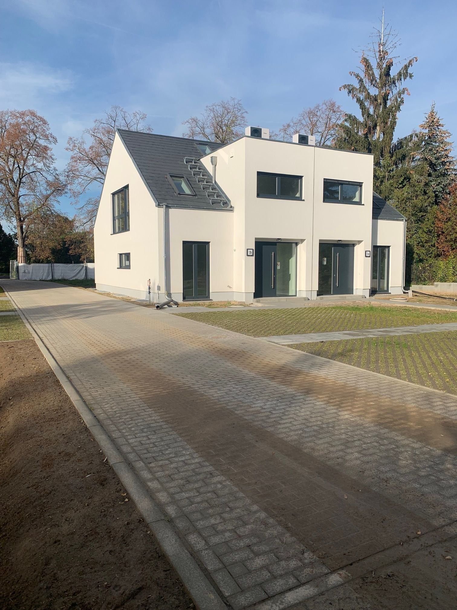 Wohnanlage zum Kauf als Kapitalanlage geeignet 1.720.000 € 6 Zimmer 422 m²<br/>Fläche 748 m²<br/>Grundstück Bornstedt Potsdam 14469