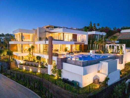 Haus zum Kauf 11.000.000 € 934 m² 960 m² Grundstück La Quinta 29679